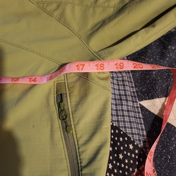 MEC windbreaker - Picture 7 of 8